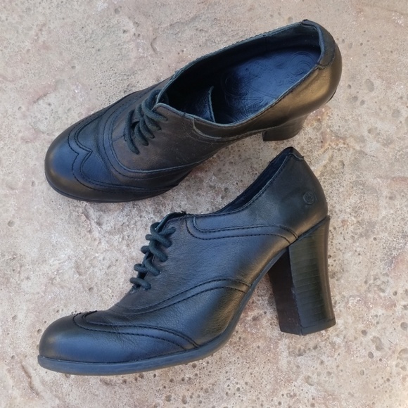 Born Shoes - Born Vintage Spectator Oxford Style Booties 6.5